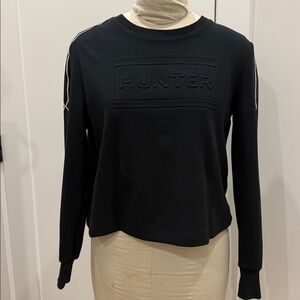 Hunter X Target Black Crewneck Sweatshirt Small
